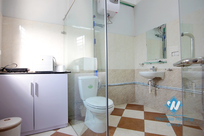 Lake side apartment for rent in Tay Ho with shared terrace